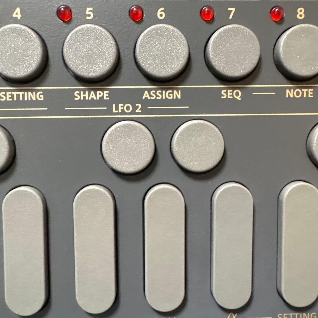 ほぼ未使用】 SONICWARE LIVEN Evoke シンセサイザー