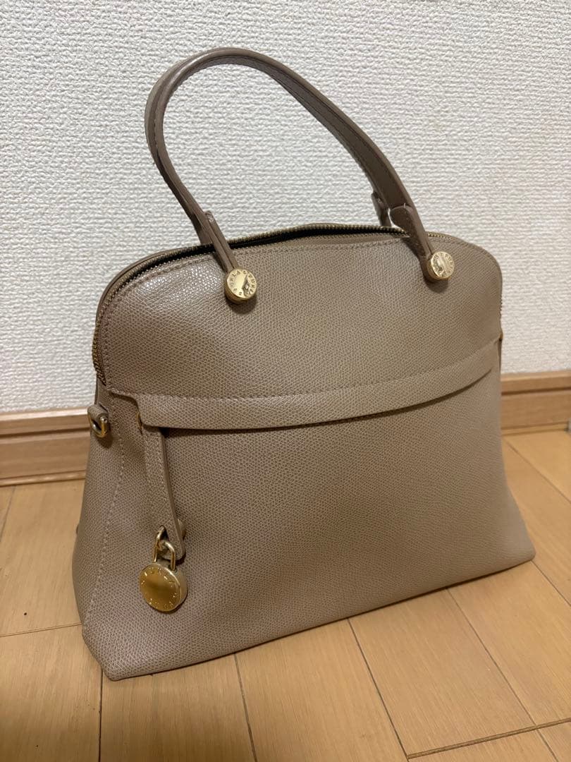 フルラ　ハンドバック　数回使用美品 オファー フルラ FURLA トートバッグ