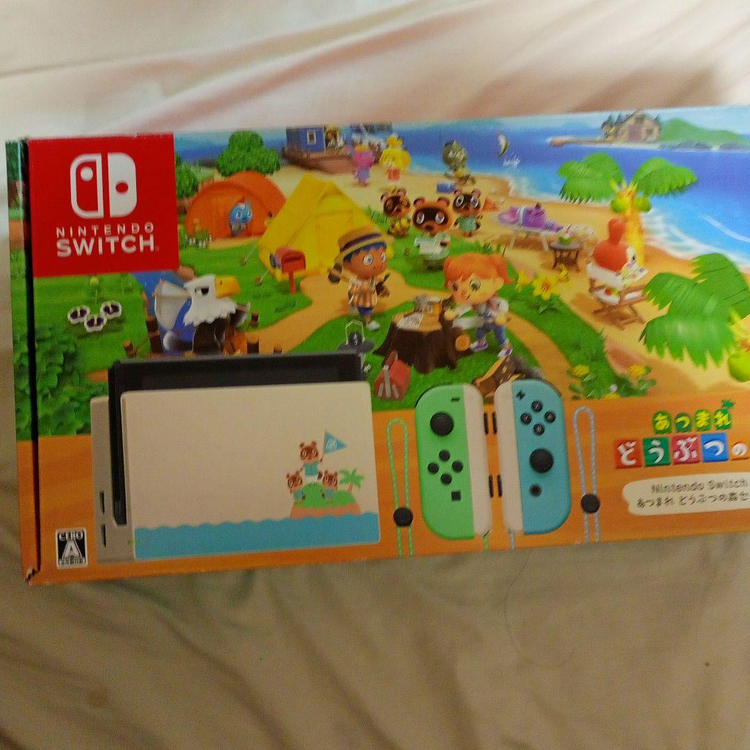 Nintendo Switch 本体 ホワイト/グリーン 任天堂 Nintendo Nintendo Switch（有機ELモデル） Joy-Con(L)/(R