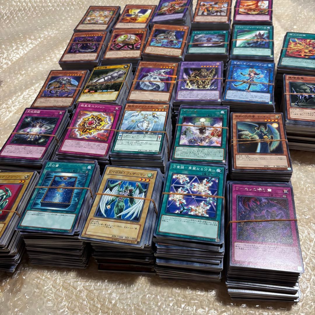遊戯王 まとめ 売り 引退 約4000枚 初期 復刻 - メルカリ