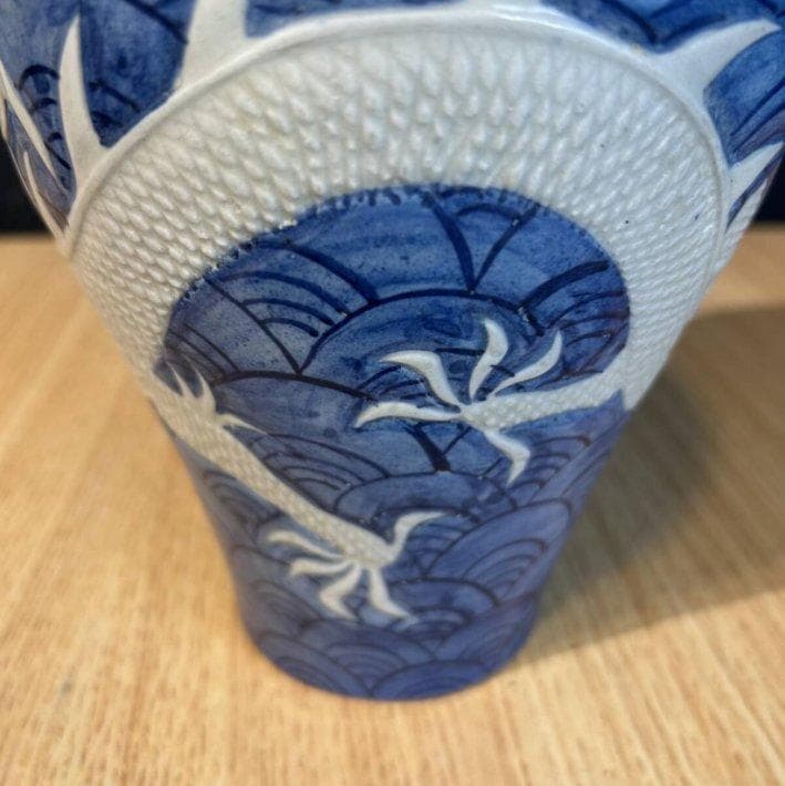 S8025 大明宣徳年製銘 明宣徳時代 中国骨董 青花 浮彫白