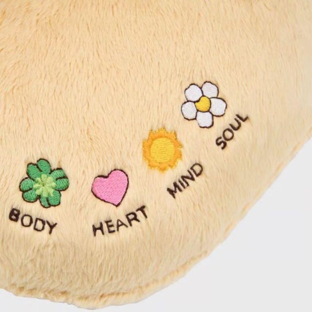 バターベア Butterbearのネックピロー - メルカリ