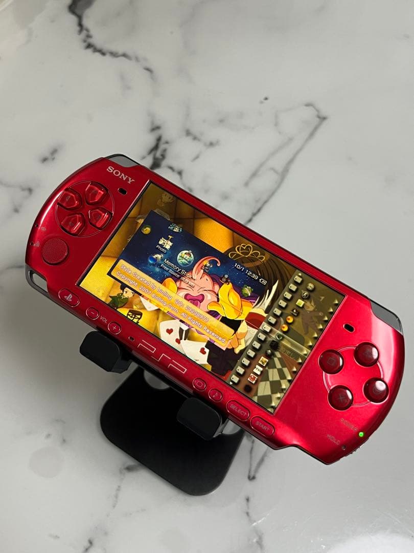 動作品。PSP3000 本体 ラディアントレッド。 - メルカリ