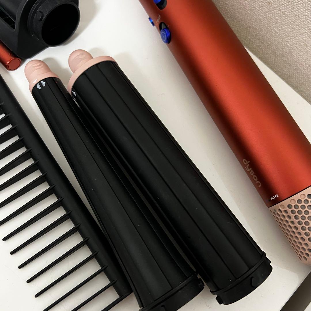 Dyson Airwrap正規品｜使用1年｜美品｜付属品完備 - メルカリ