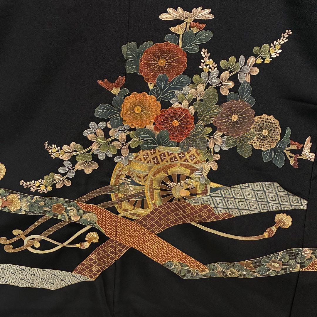 D95 黒留袖 総刺繍 汕頭・蘇州・相良刺繍 やまと誂製 正絹 着物 袷 極