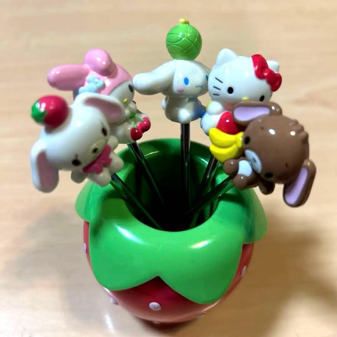 サンリオ 非売品 フルーツピック - メルカリ