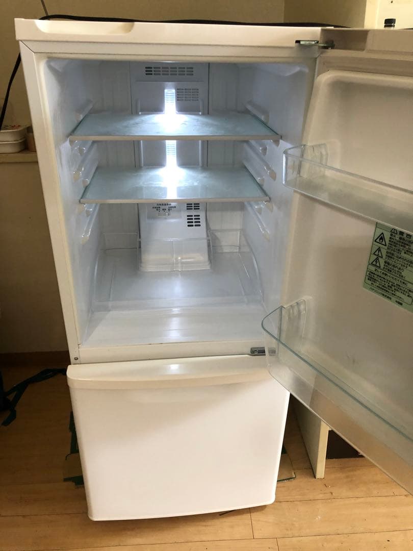 本日最終 2016年Panasonic 冷凍冷蔵庫【NR-BW148C