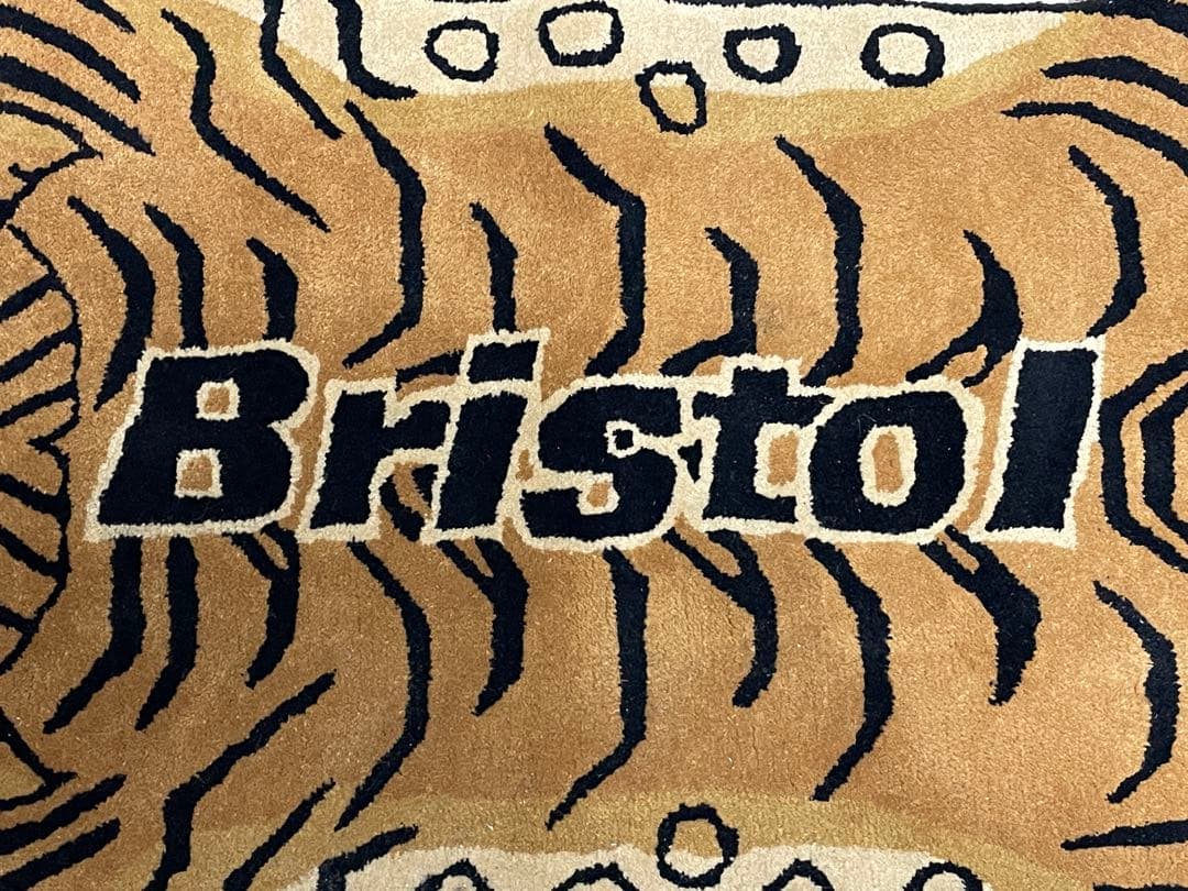 F.C.Real Bristol タイガーラグマット
