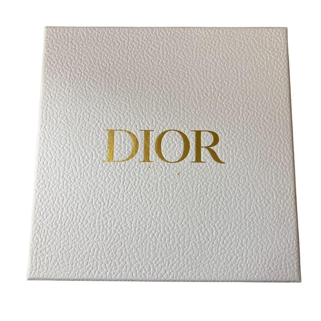 新品未使用】Dior 30 MONTAIGNE 5本入り 限定ギフトボックス - メルカリ