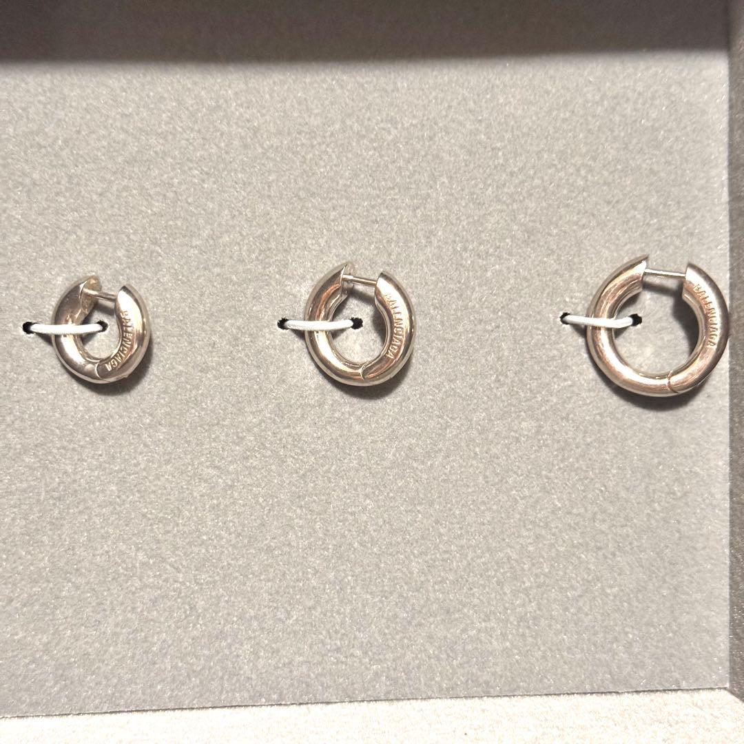 限定価格】BALENCIAGA バレンシアガ ピアス 3点セット シルバー - メルカリ