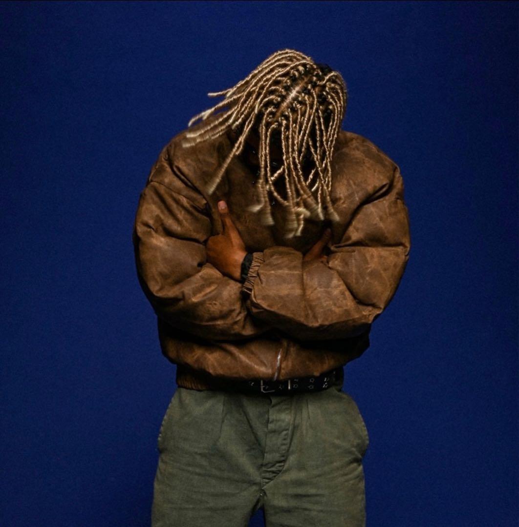 YORU CLUB ブラウン ダウンジャケット - メルカリ