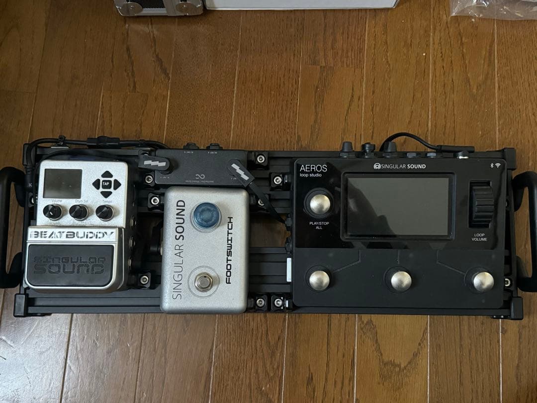 ギター Singular Sound AEROS Loop + BEAT BUDDY Singular Sound BeatBuddy Drum Machine Pedal with Aeros Loop Studio