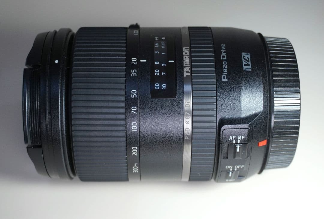 タムロン 28-300mm F/3.5-6.3 Di VC PZD