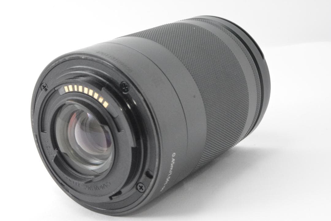 キャノン　Canon EF-M 18-150mm F3.5-6.3 IS STM