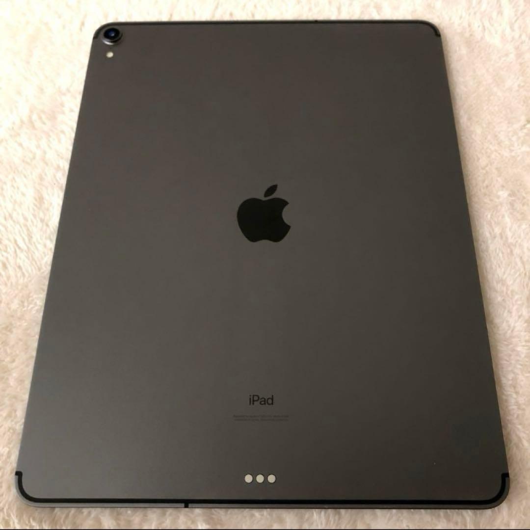 iPad Pro 12.9インチ (第3世代) 512GB SIMフリー【美品】 12.9インチiPad Pro Wi-Fi 512GB - シルバー（第3世代） [整備済製品