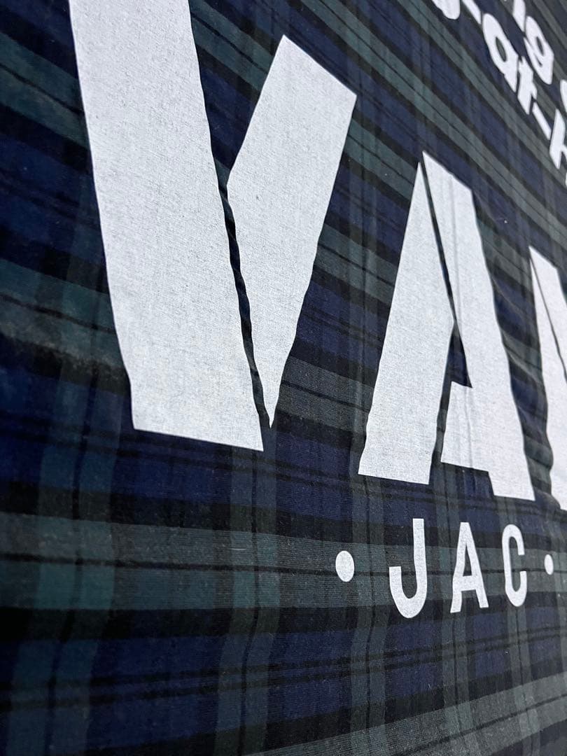 VAN大型タペストリーサイズ一畳大くらい。ブラックウォッチ柄新品未