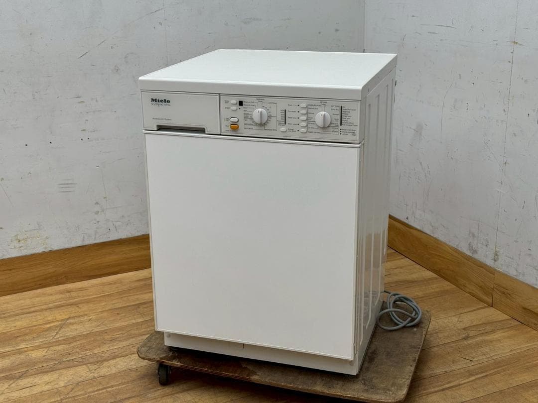 T1527☆美品☆Miele　ミーレ　WT946　ドラム式洗濯乾燥機　洗5k ミーレのドラム式洗濯乾燥機・ヒートポンプ式衣類乾燥機でシワや臭いを