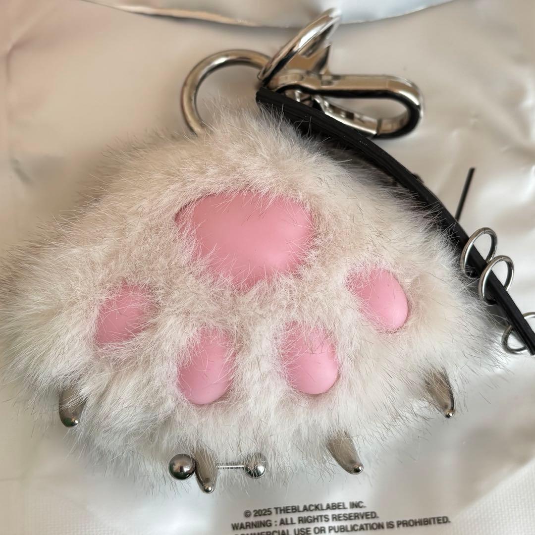 MEOVV JELLY PAW ver.キーリング アンナ