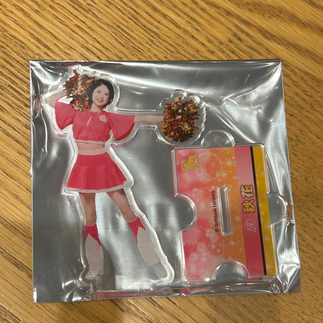 若鷹ガチャ ハニーズ 秋花 アクリルスタンドの通販｜www