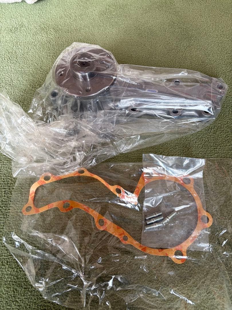 新品　RB26 ウォーターポンプ　AISIN BNR32 BCNR33 R34 日産（NISSAN） ウォーターポンプ スカイライン GT-R BNR34 RB26DETT