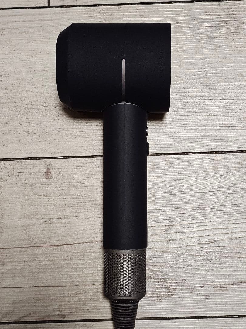 週末限定新品黒シリコンカバー付 ダイソン メンテナンス済み Dyson