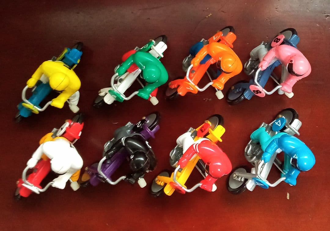 オートレース フィギュア おもちゃ レトロ 1号車~8号車 - メルカリ