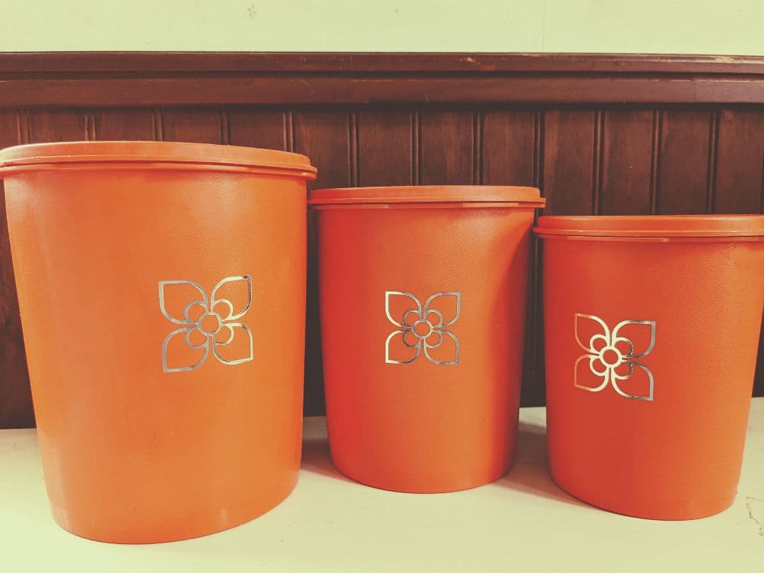 オレンジタッパーウエア（TUPPERWARE）3個セット - メルカリ