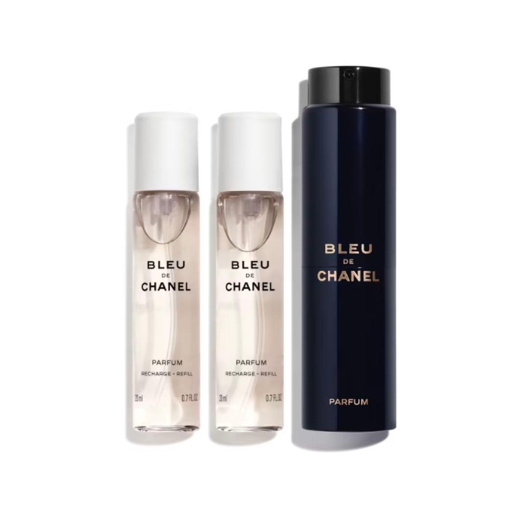 ブルードゥシャネル トラベル スプレイ パルファム 20ml 本体＋レフィル Amazon.co.jp: シャネル CHANEL ブルー ドゥ シャネル トラベル