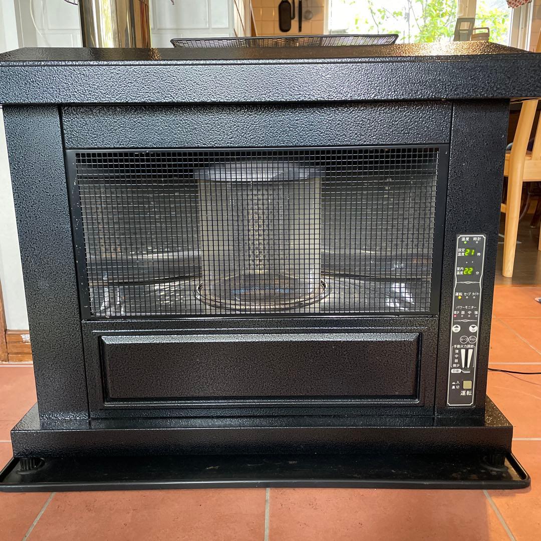 トヨトミHR-K65B 壁置きタイプ 石油ストーブ HR-K65N | 暖房製品 | トヨトミ-TOYOTOMI 公式サイト