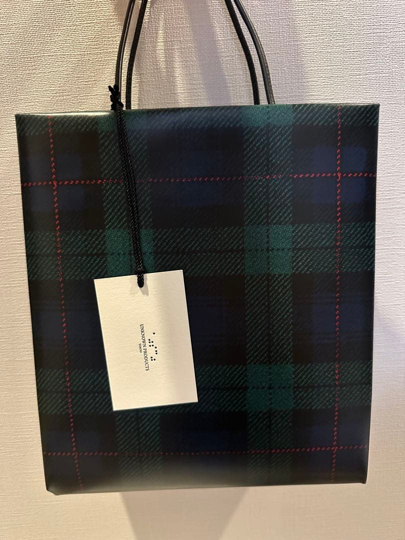 アンノウンプロダクツ 伊勢丹 レザーペーパーバッグ 小 ブラック