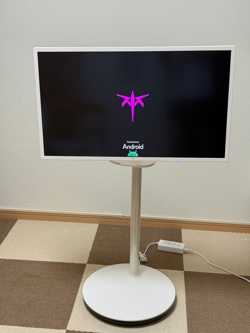 KTC MegPad 32型 4K UHD 移動式スマートタッチモニター - メルカリ