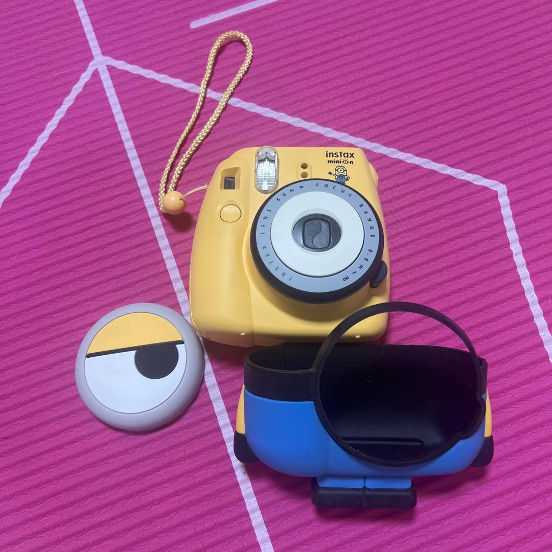 数量限定品 FUJIFILM チェキ ミニオン instax mini8 美品 - メルカリ
