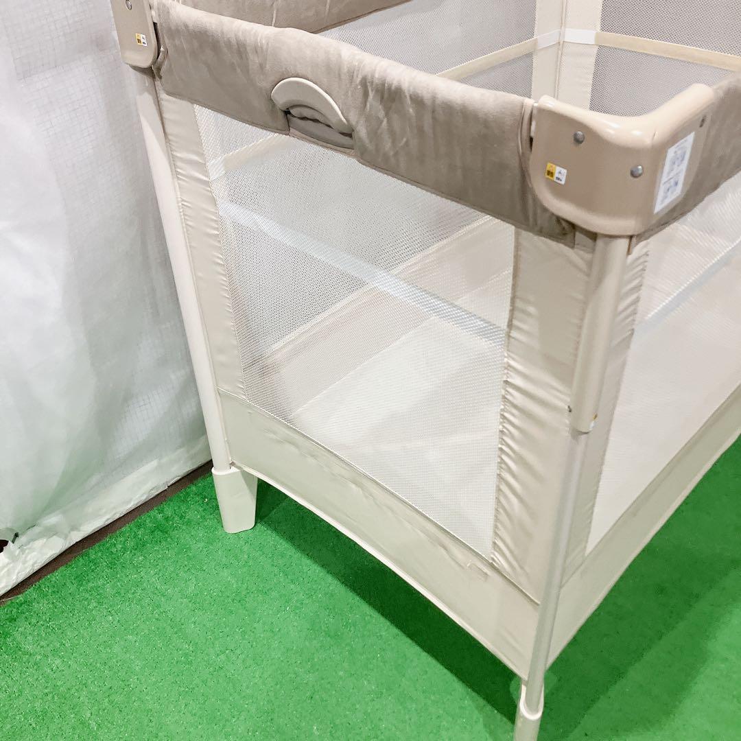 美品 Aprica ココネルエアープラス ベビーベッド ホワイト 洗えるマット