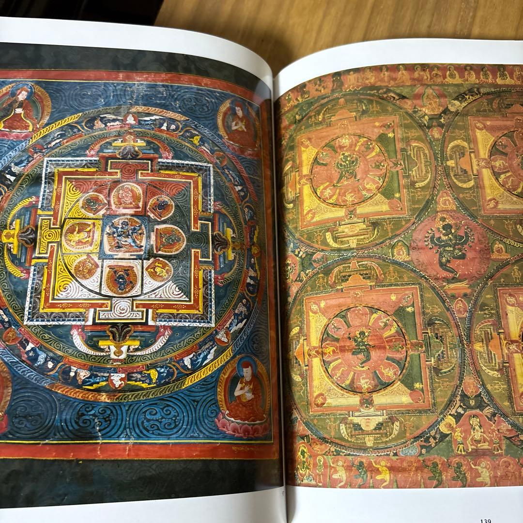 THE REALM OF TIBETAN BUDDHISM チベット仏教の本