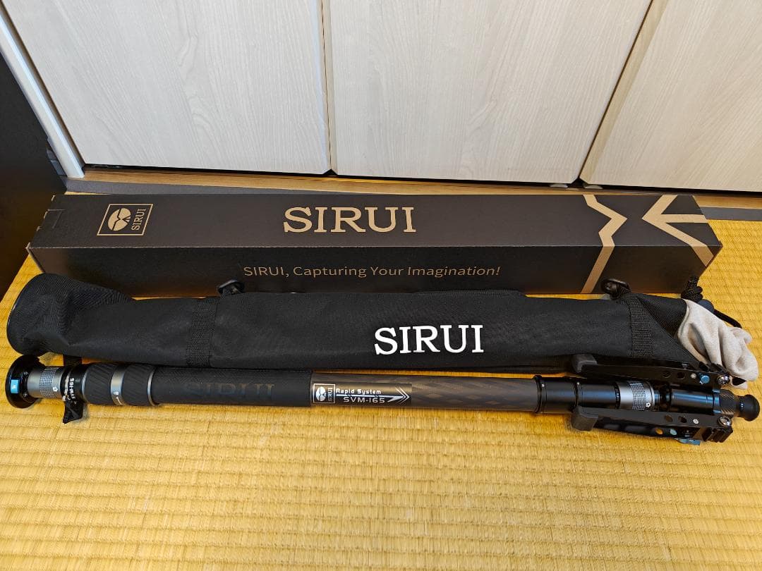 【ほぼ新品】SIRUI 一脚トラベル一脚 カーボン製 SVM-165 Amazon | SIRUI SVM-165 カメラ一脚 足付き 68.7インチ
