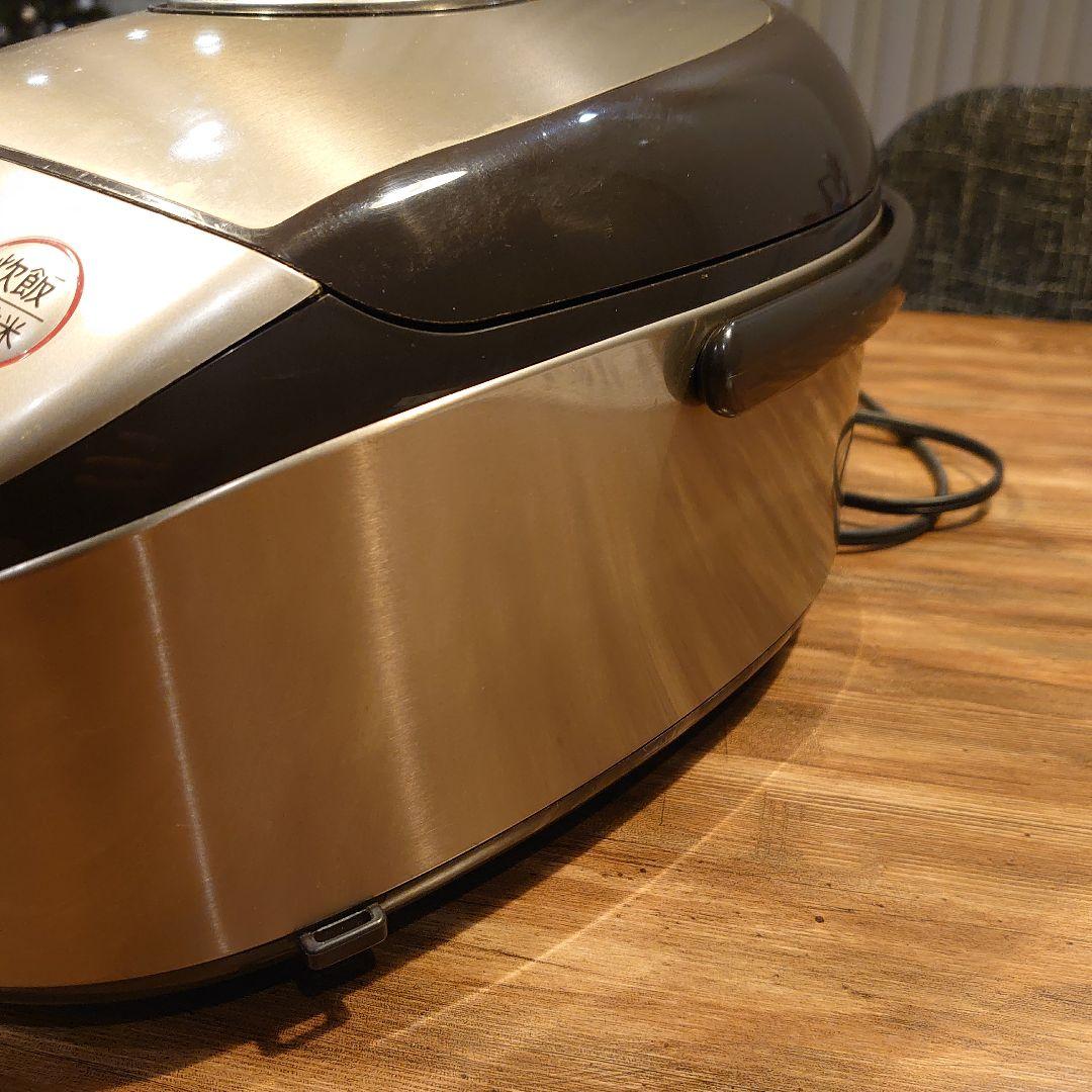 タイガー IH炊飯器 炊きたて 5.5合炊き ブラウン JKJ-V100-T - メルカリ