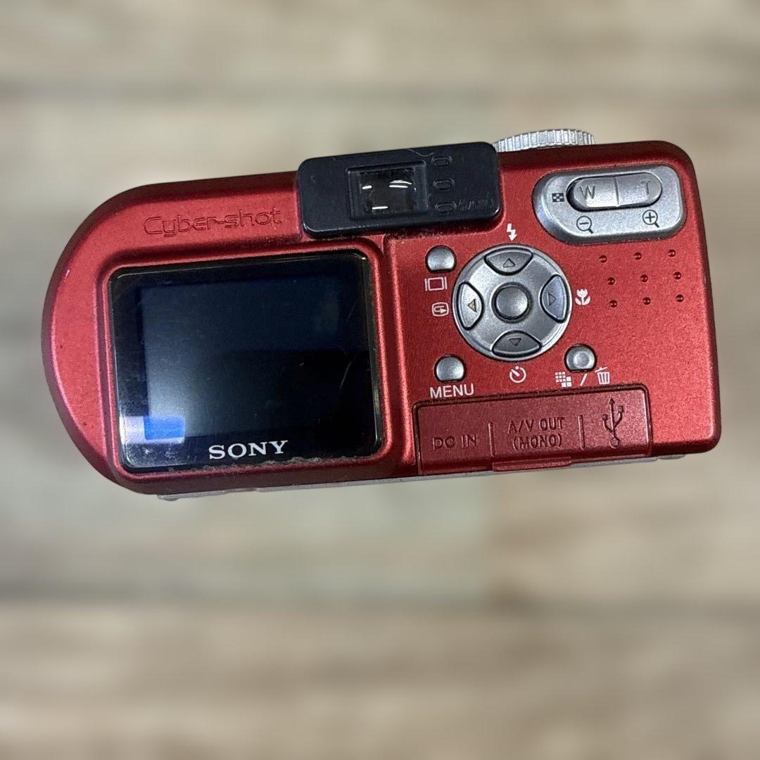 SONY Cyber-shot 3.2メガピクセル レッド DSC-P8 - メルカリ
