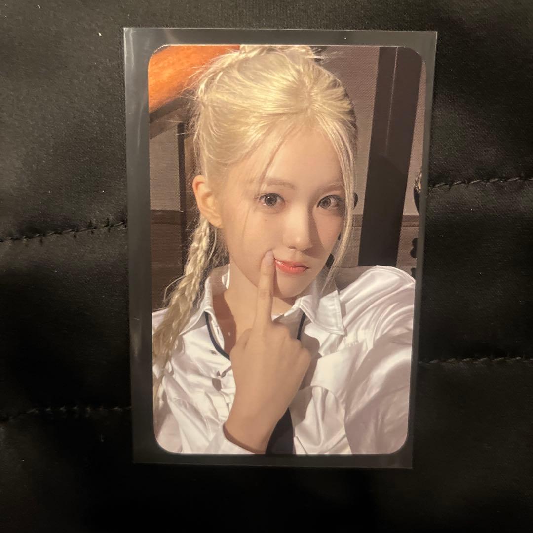 izna N/a イズナ musickorea 特典 トレカ ジユン - メルカリ