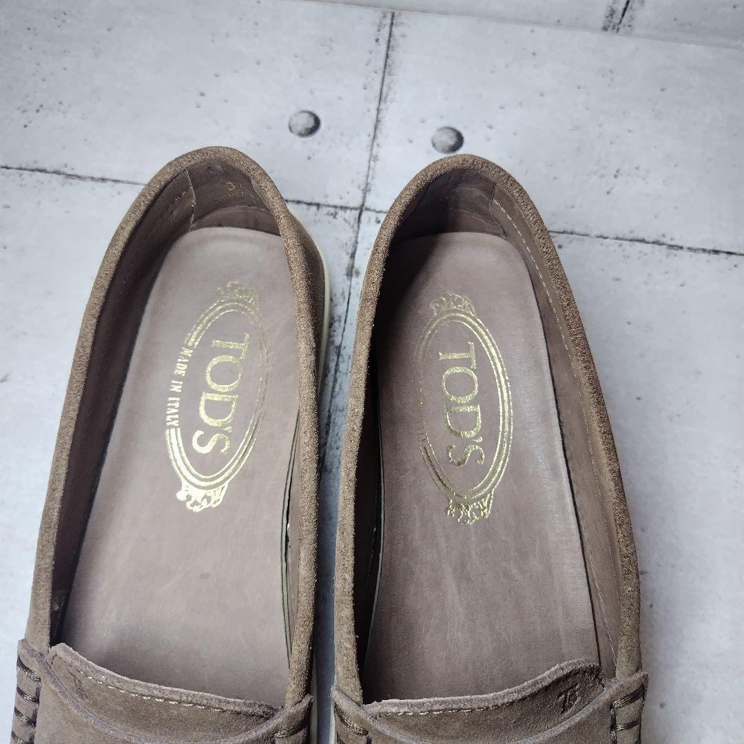 美品】 トッズ スエード ローファー ドライビングシューズ レディース