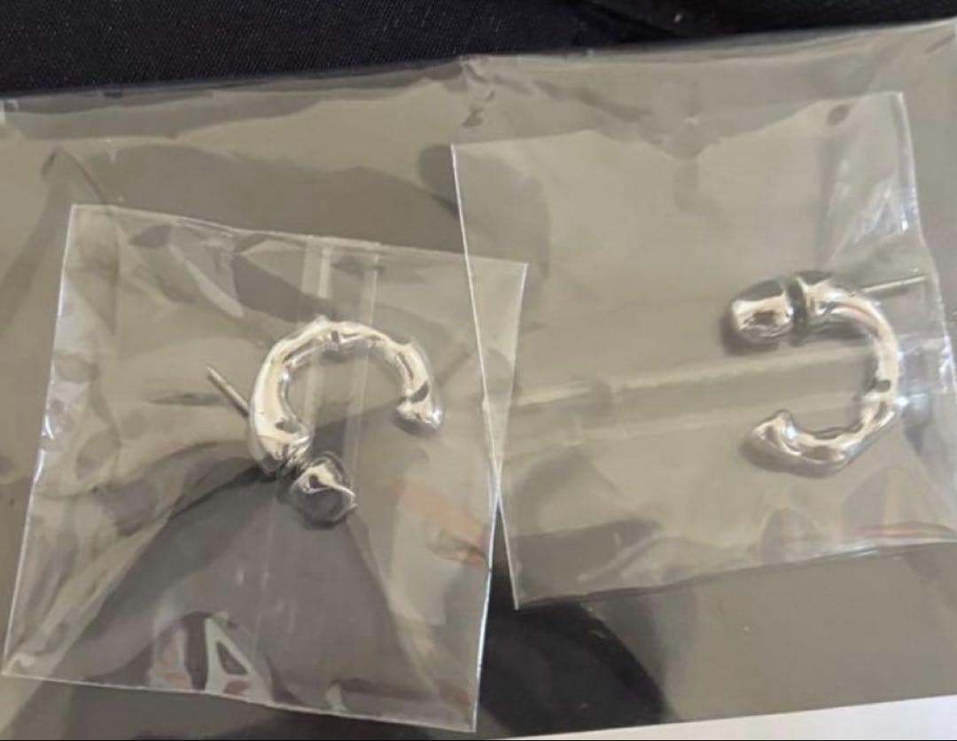 美品】Jent Louis ジェントルイス ピアス 両耳 - メルカリ