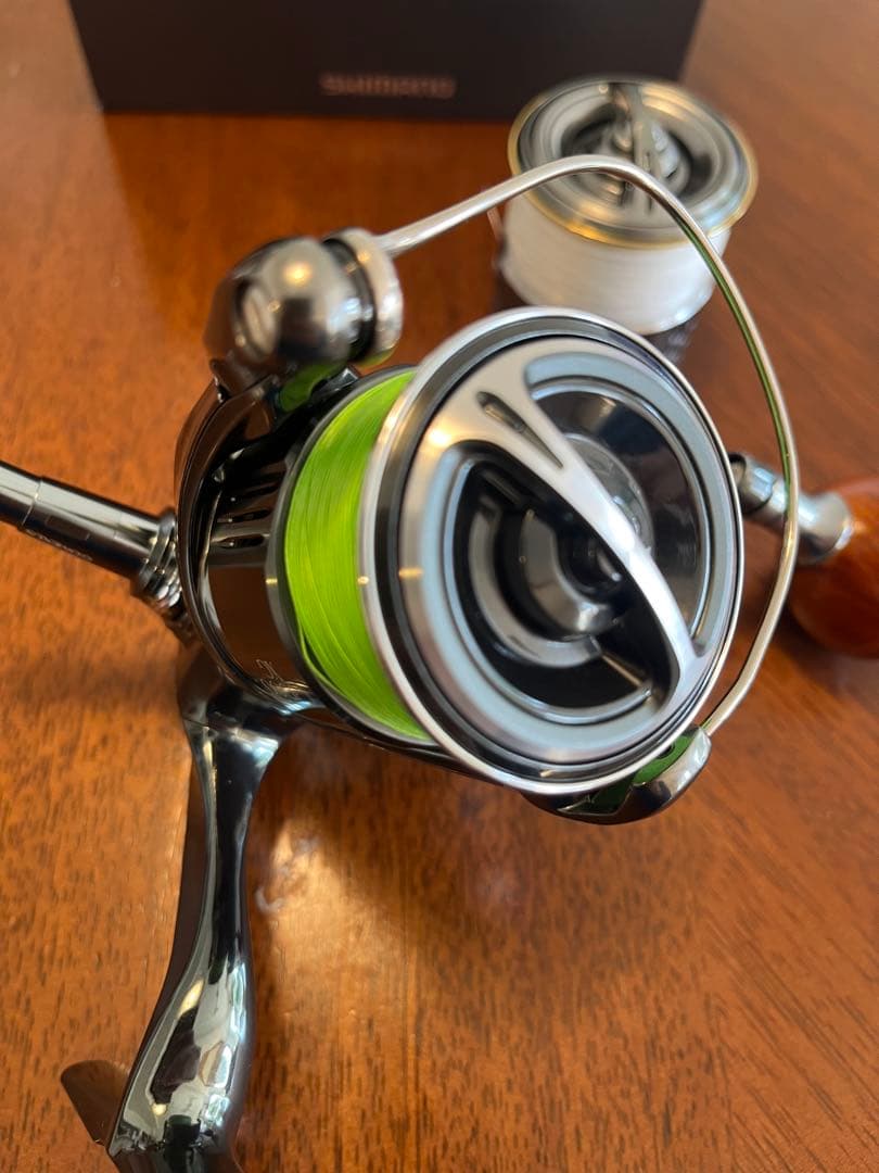 22ステラC3000XG ウォーターランドラウンドノブ/替スプール付き - メルカリ