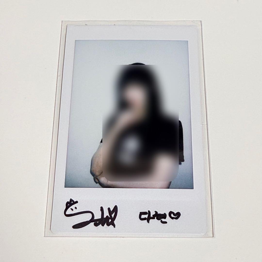 tripleS DaHyun ダヒョン サイン ポラロイド チェキ ポラ 2026年最新】tripleS サイン ポラロイドの人気アイテム - メルカリ