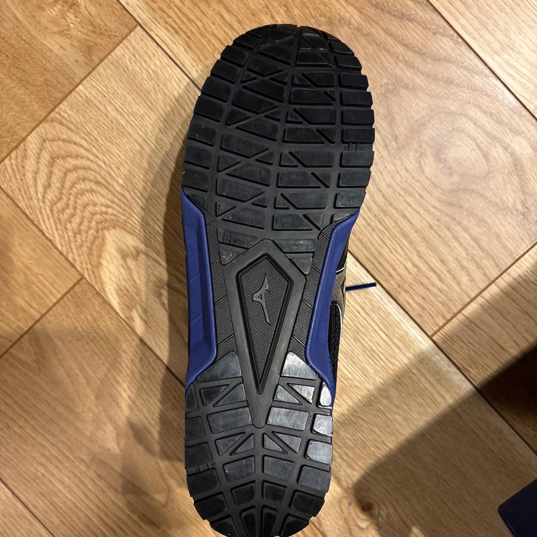 【新品・未使用】Mizuno ALMIGHTY L S 26.0cm 安全靴
