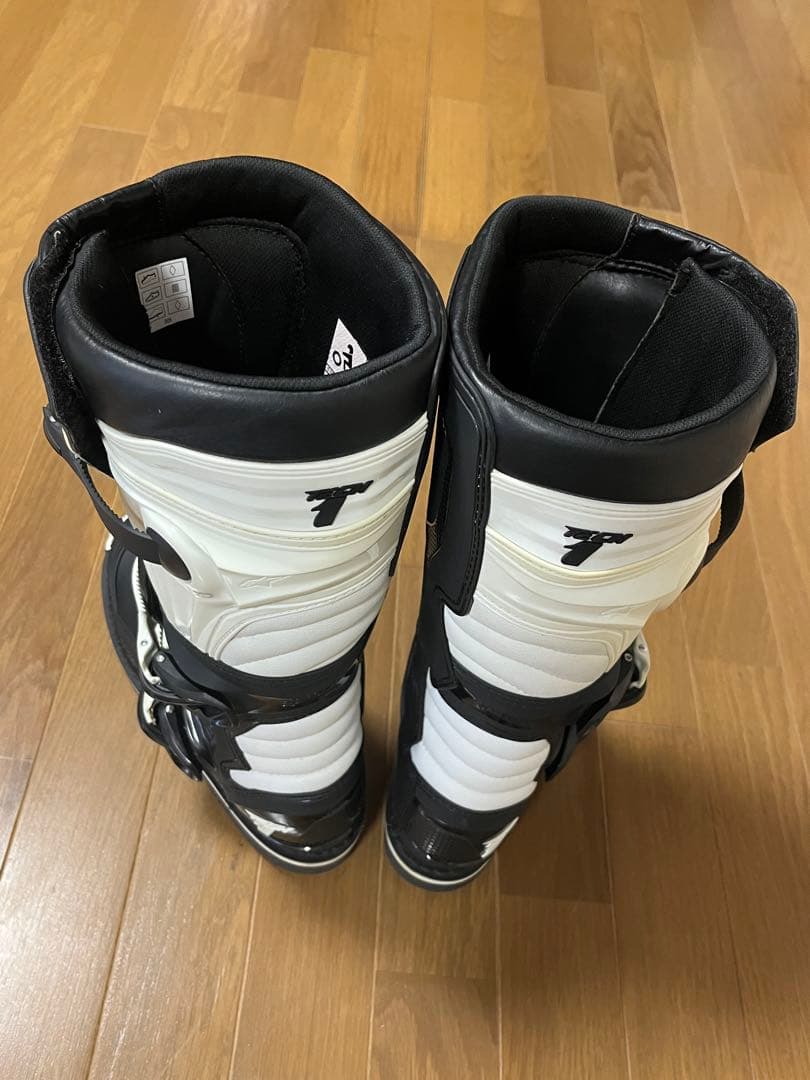 alpinestars TECH1 ブーツ JPN26.5・US8・EUR42