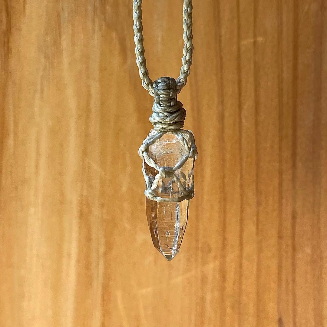 ヒマラヤ水晶 ガネッシュヒマール ＊ マクラメペンダント ネックレス