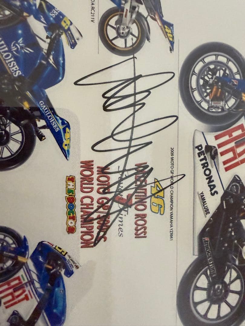 バレンティーノ・ロッシ サイン入り モトGP ワールドチャンピオン
