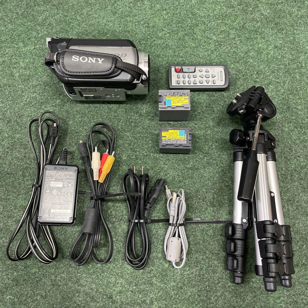 Sony DCR-SR100 ビデオカメラ 本体 Amazon | SONY HDD30GB搭載 デジタルビデオカメラ DCR-SR100 | ビデオ