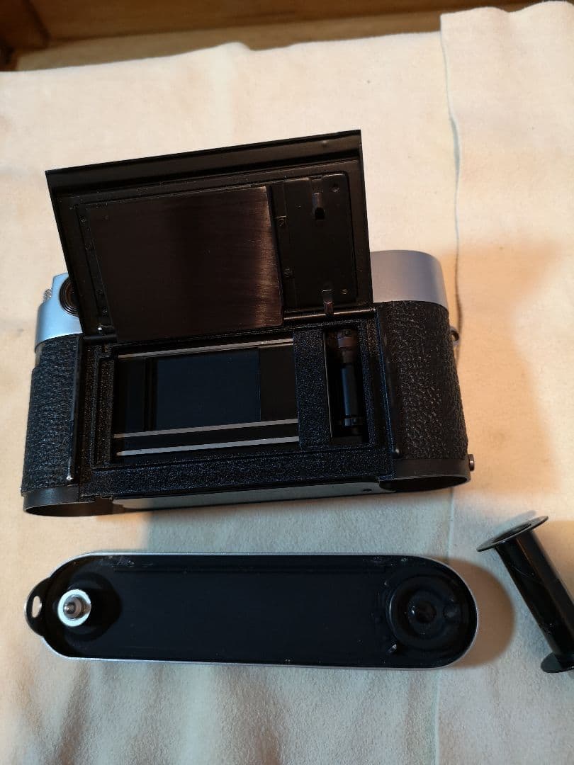 Leica M3 ELC SS （Big M three）【希少】 - メルカリ