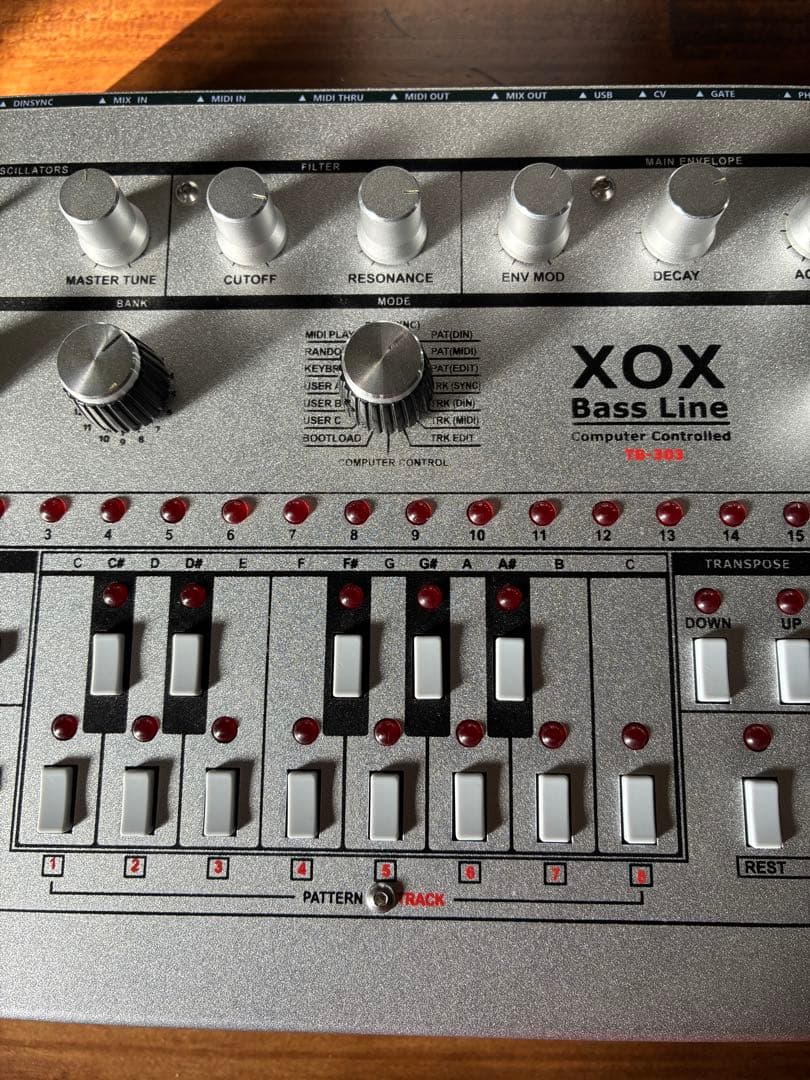 x0xb0x（TB303クローン）『gizm0x x0x-pro』 - メルカリ
