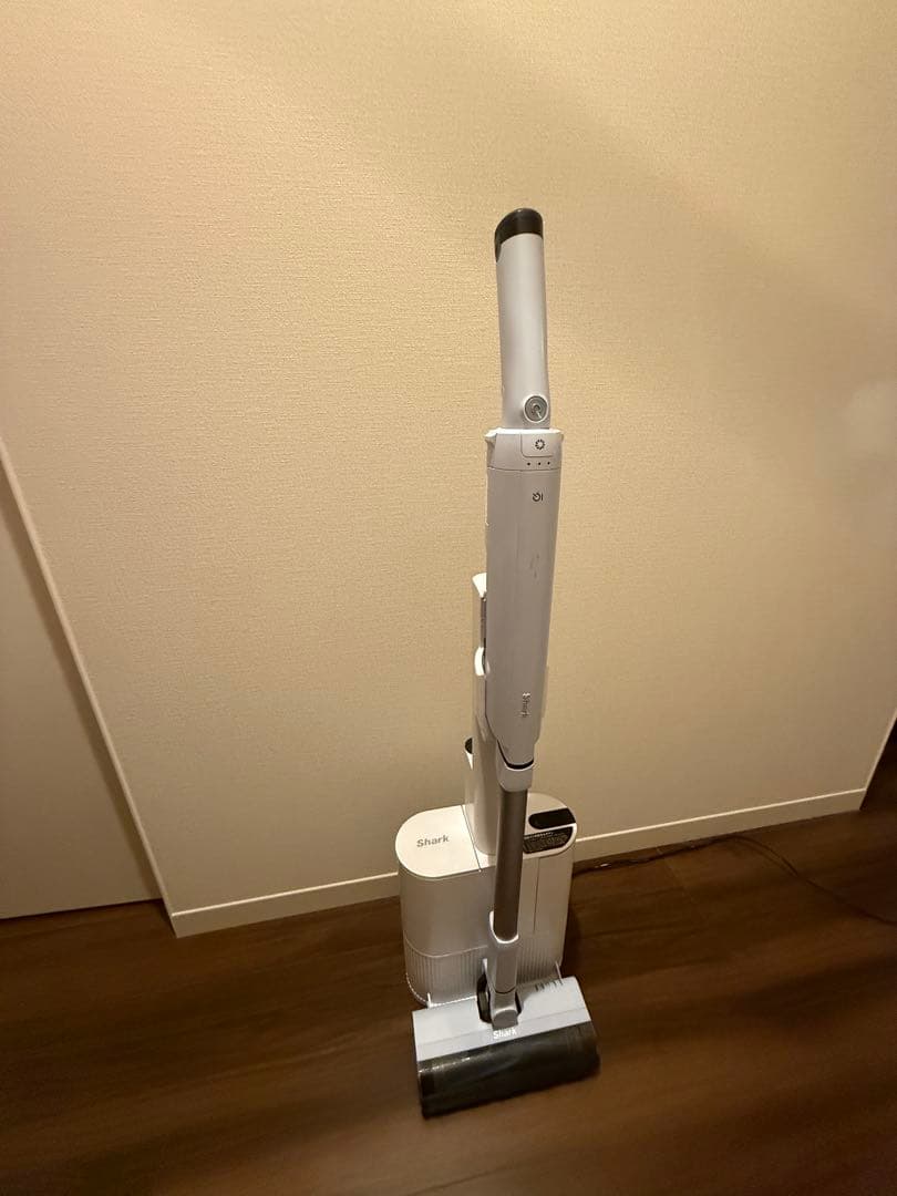 Shark スティッククリーナーLC150JBLコードレスクリーナー Shark（シャーク） LC150JBL コードレススティッククリーナー EVOPOWER